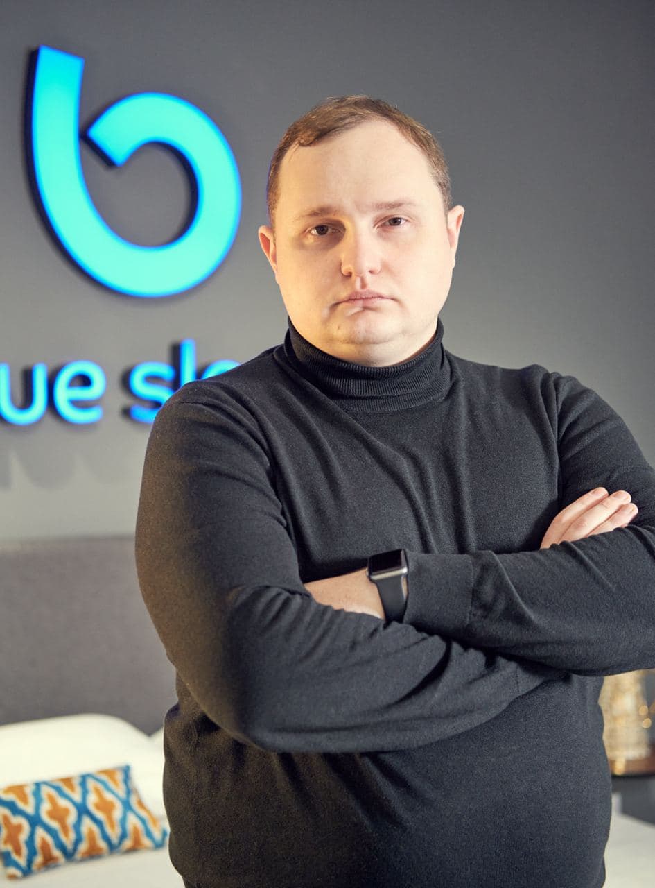 Александр Петров — основатель Marketing OS